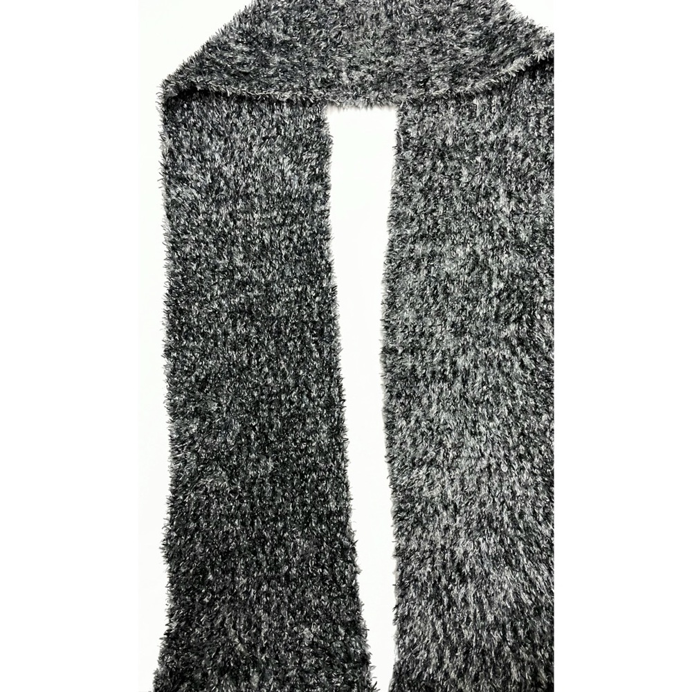 Scarf - Picture 2 of 3